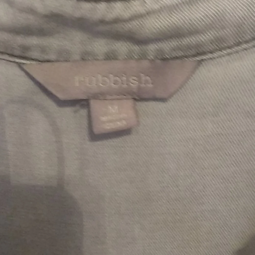 COPY - Rubbish grey distressed denim cold shoulder top. - Picture 3 of 4